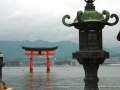 1-FOTO-COPERTINA-Itsukushima-JinjaTorri-galleggiante-2