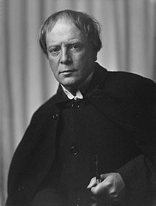 220px-Arthur_Machen_circa_1905