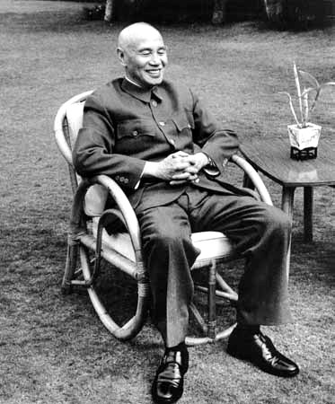 taiwan aborigeni amis - Chiang-Kai-shek-1962