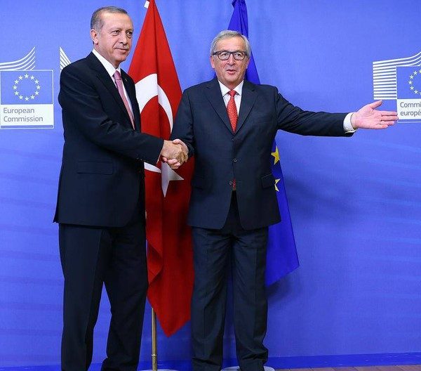 europa milioni immigrati - erdogan-e-juncker