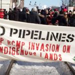 Arrestati sei moicani in canada: manifestavano per i Wet’suwet’en Arrestati sei moicani in canada: manifestavano per i Wet’suwet’en