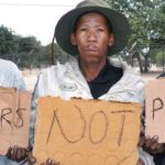 Boscimani arrestati per bracconaggio in Botswana (ma l’ecologia c’entra poco) Boscimani arrestati per bracconaggio in Botswana (ma l’ecologia c’entra poco)