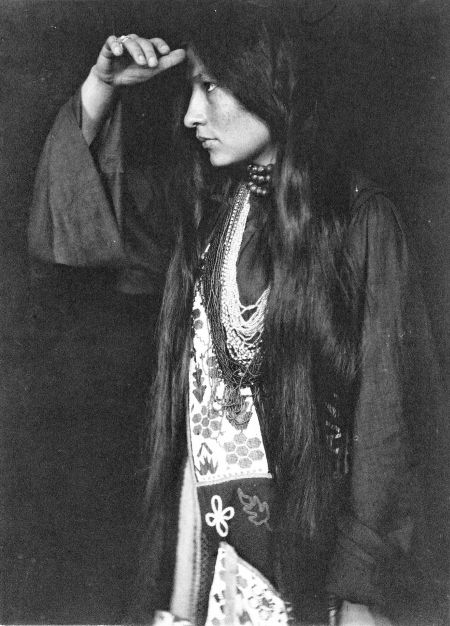 zitkala-sa old indian legends