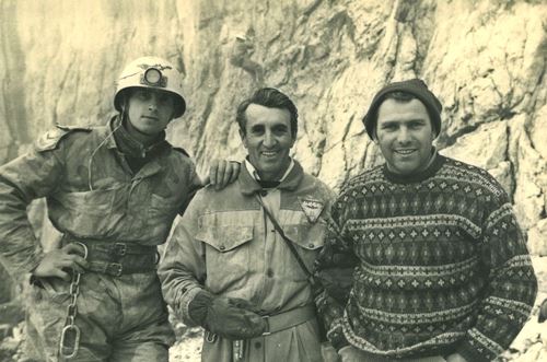 esplorazione grotta del torrione di vallesinella